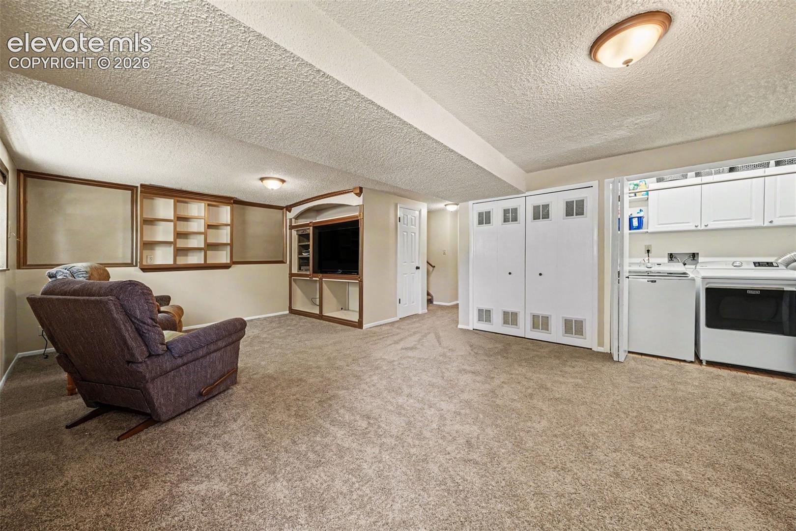 2910 Mirage Drive, photo 26