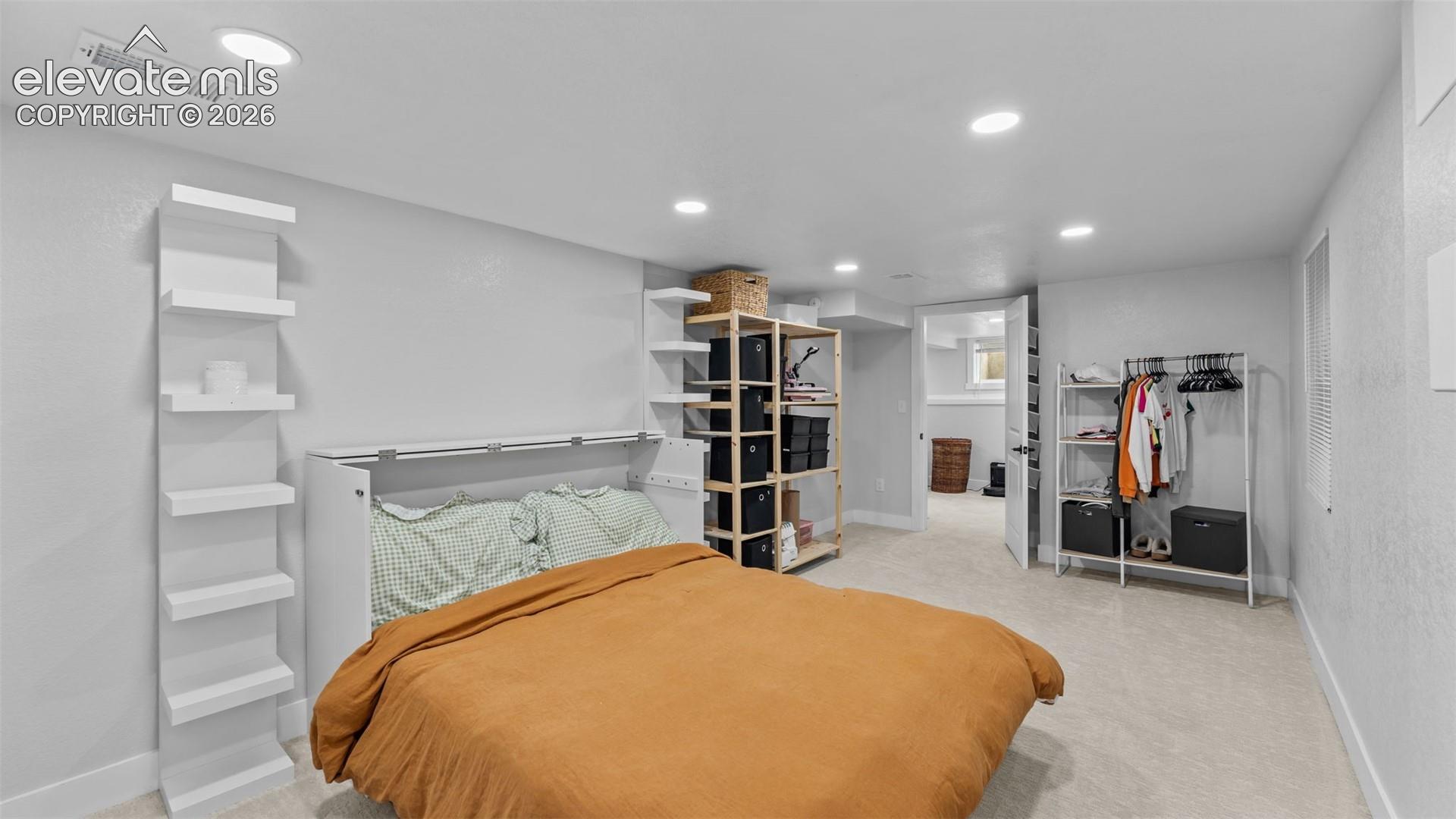 Listing photo 25 for 1380 Trenton Street