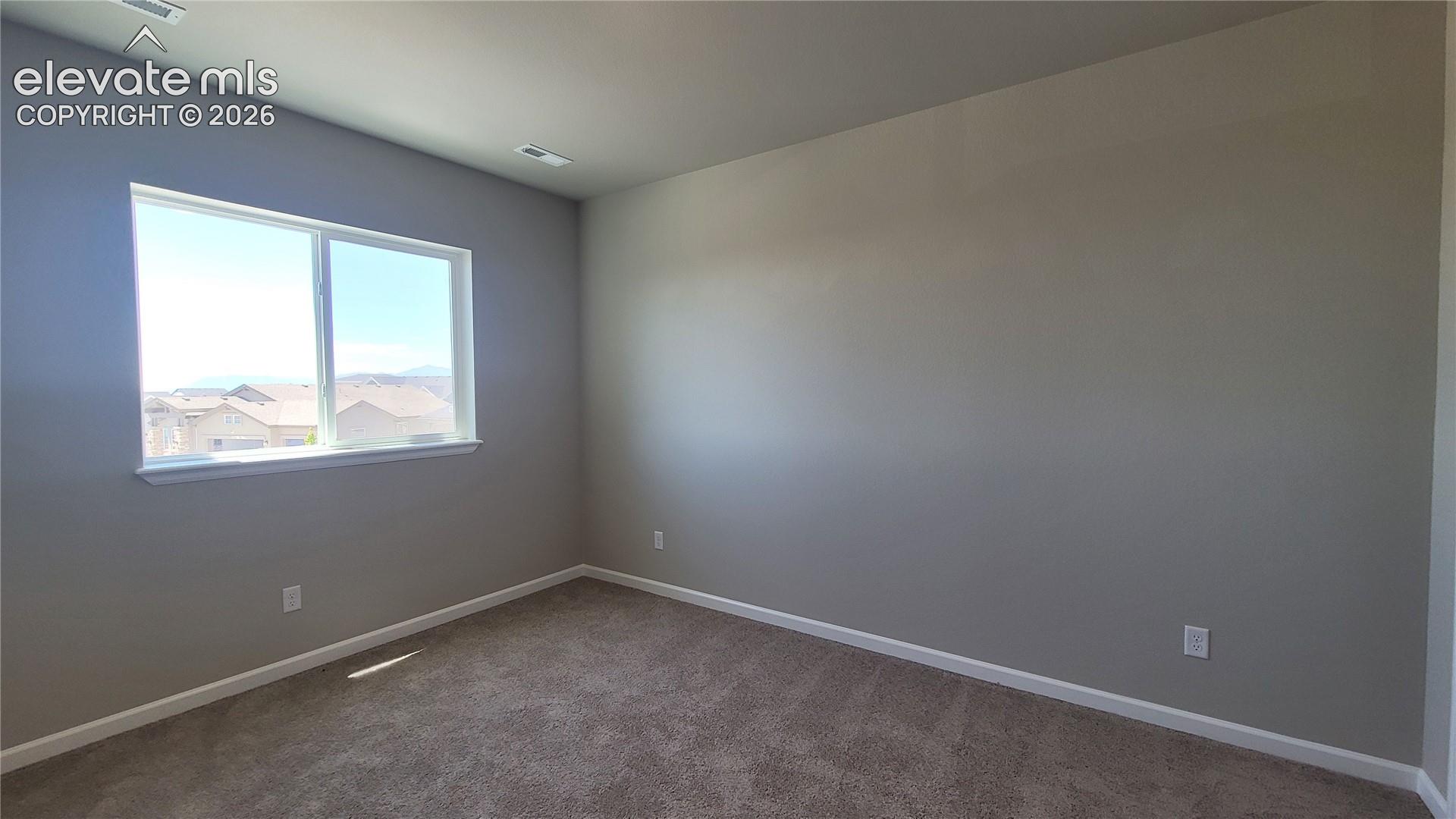 Listing photo 28 for 10651 Wolf Lake Drive
