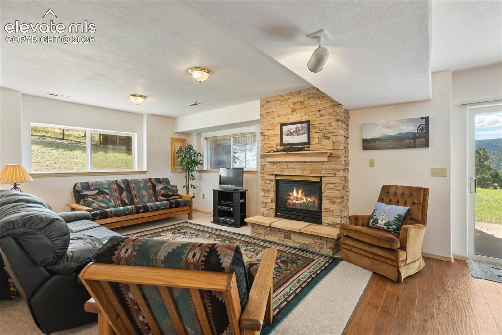 Listing photo 26 for 625 Sun Valley Drive