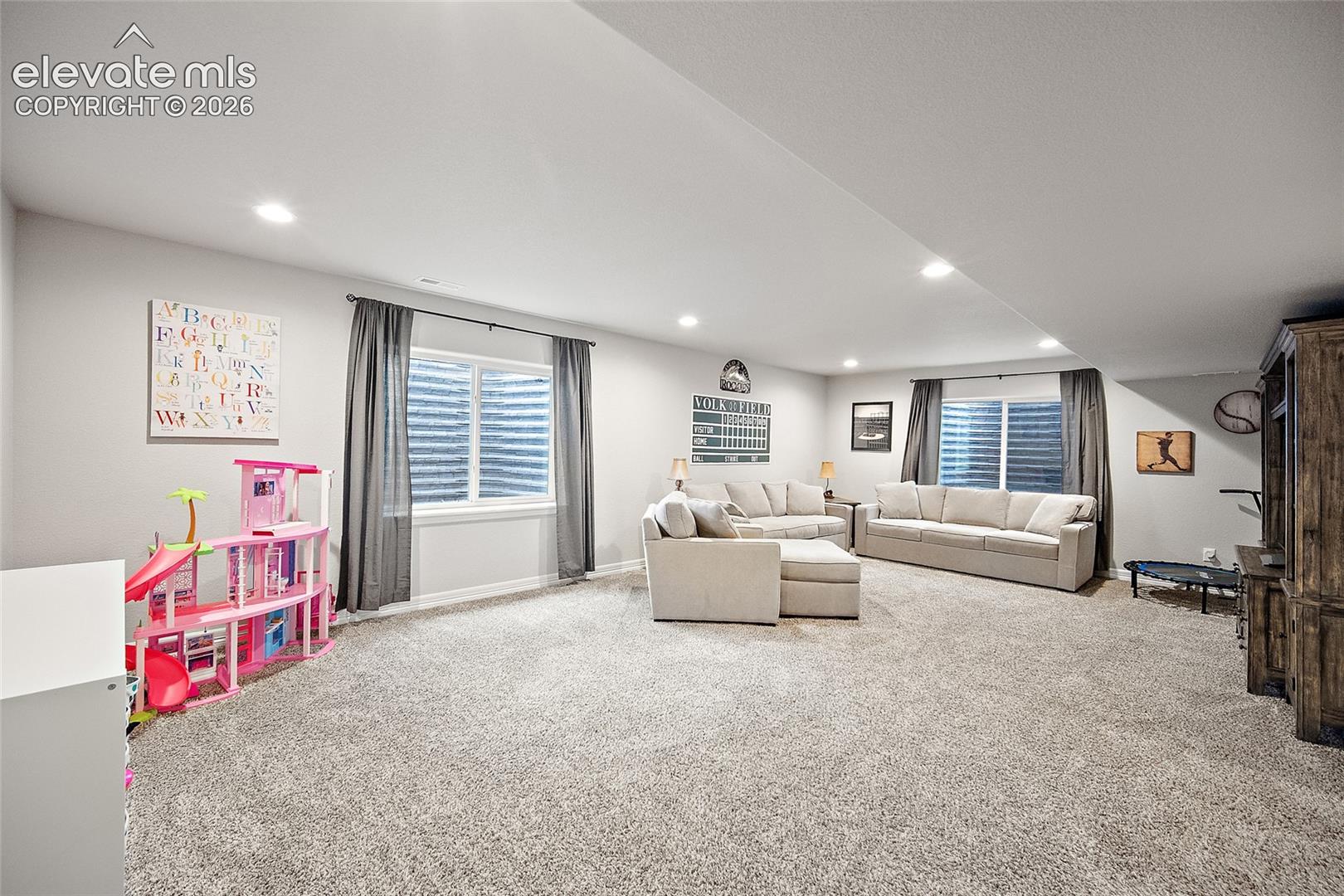 Listing photo 20 for 12832 Scenic Walk Drive