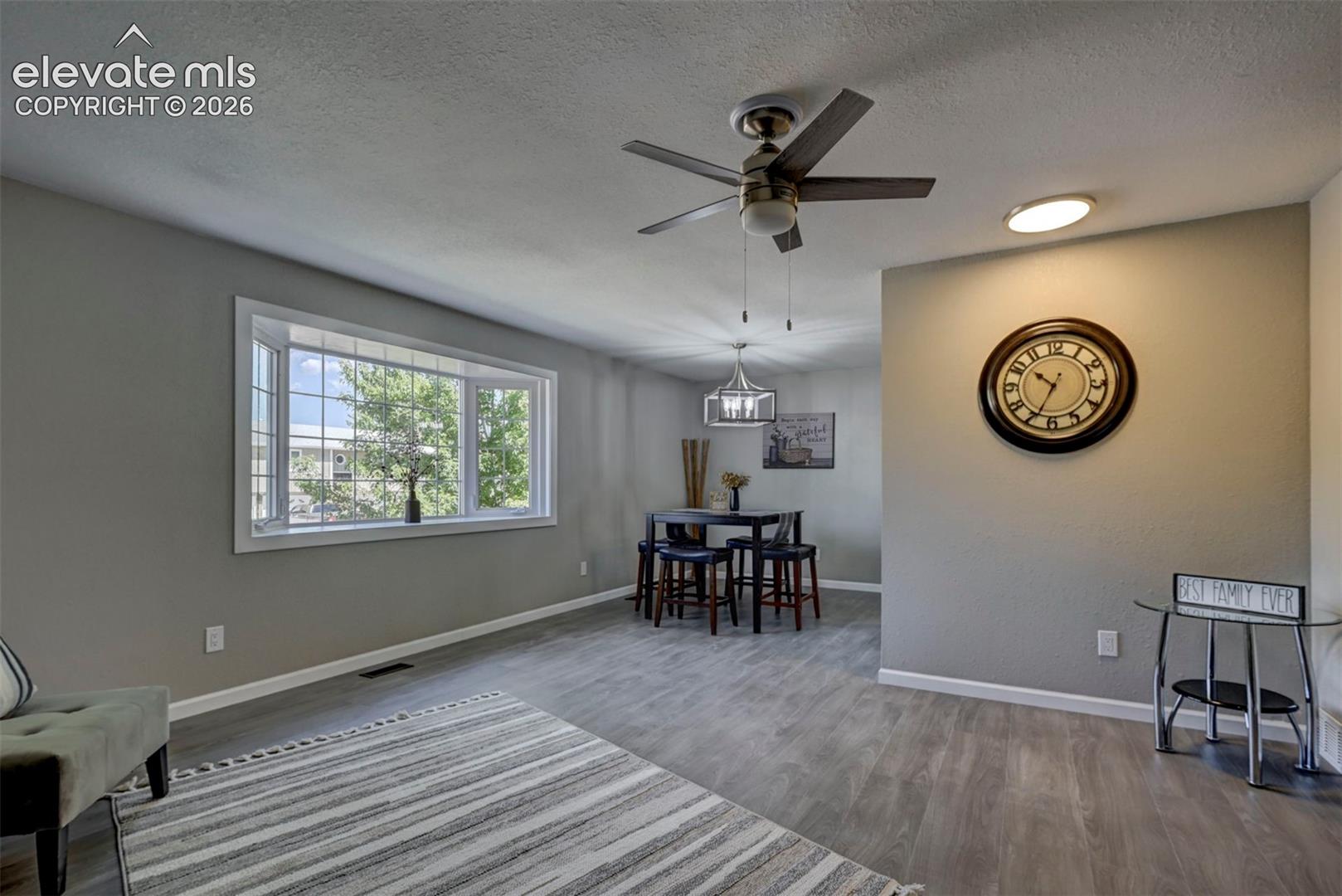 Listing photo 13 for 7443 Franconia Drive