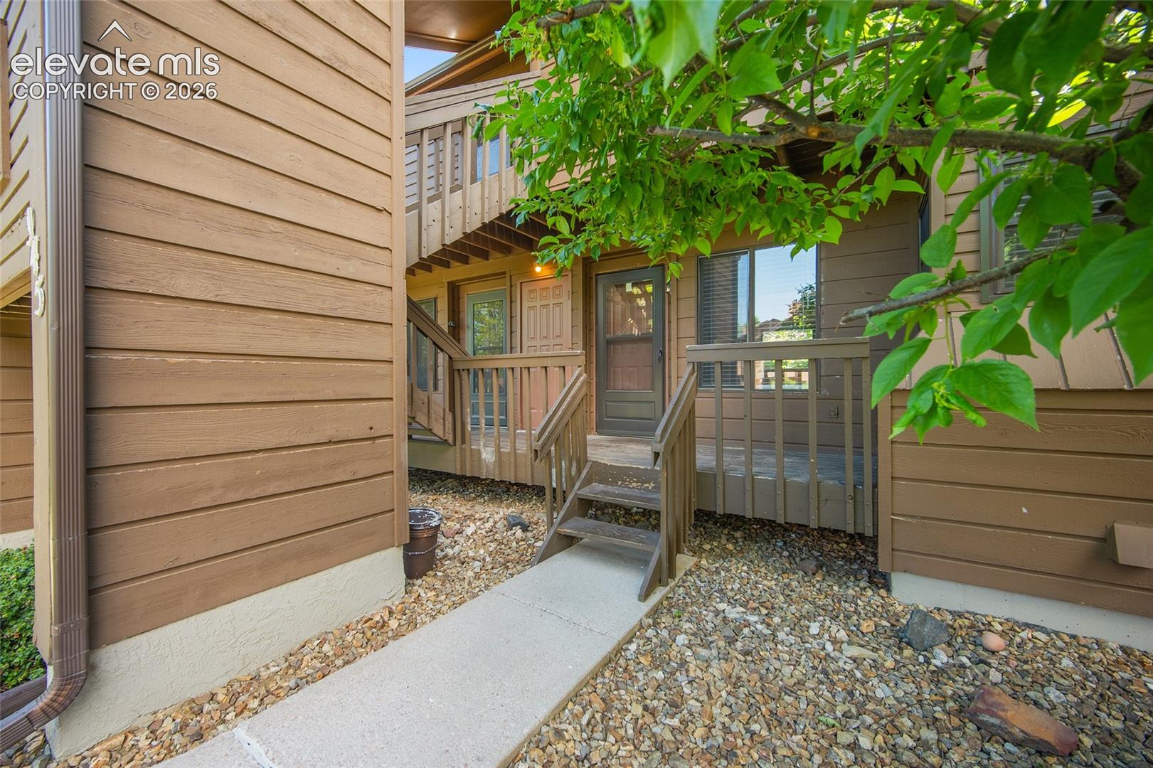945 Moorings Drive