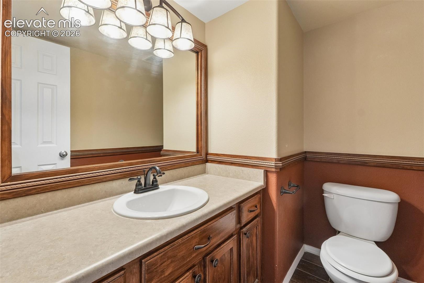 Listing photo 9 for 7174 Araia Drive