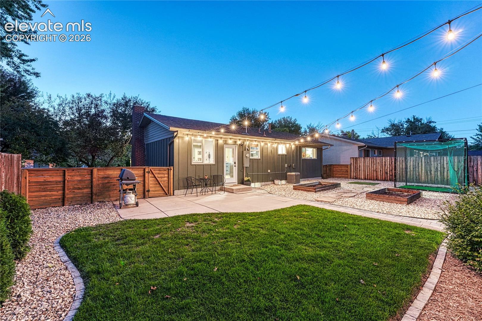 Listing photo 7 for 2845 N Institute Street