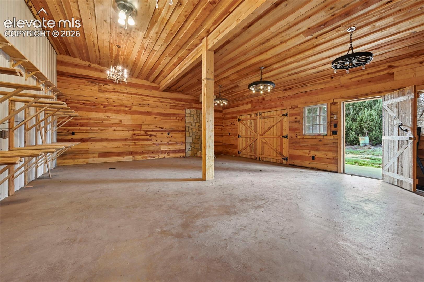 Listing photo 34 for 35035 Shear Road