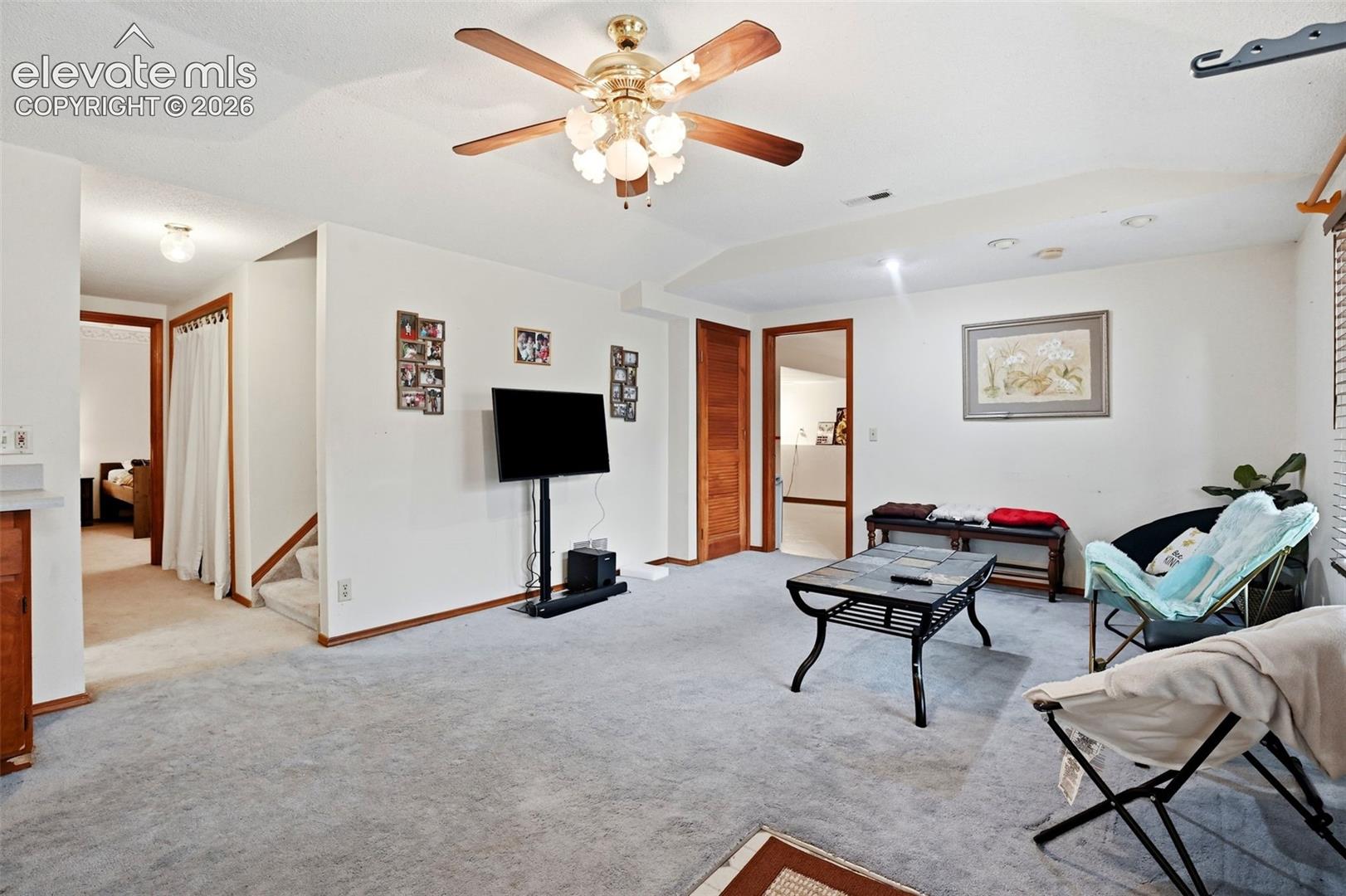 8435 Avens Circle, photo 18