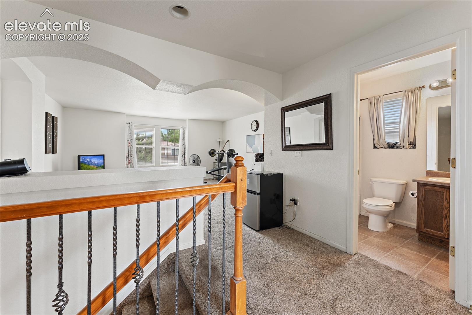 Listing photo 10 for 7777 Candlelight Lane