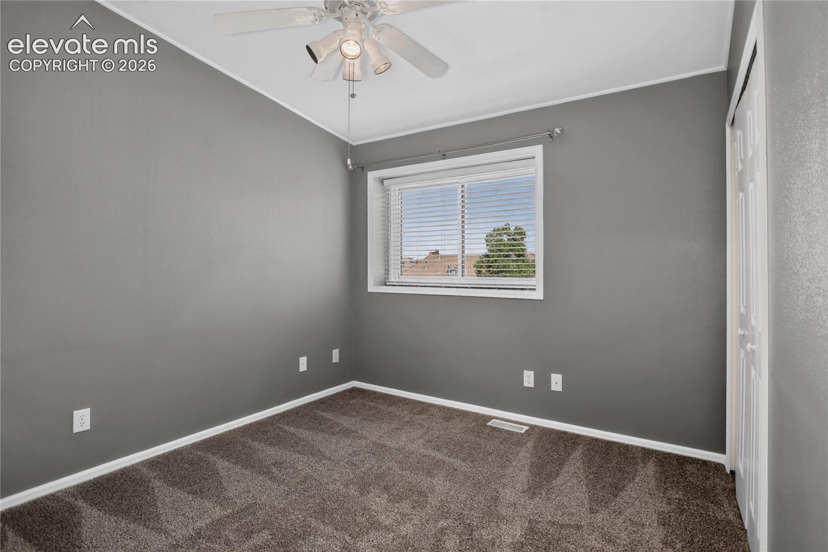 Listing photo 30 for 2932 Camino Cielo Court