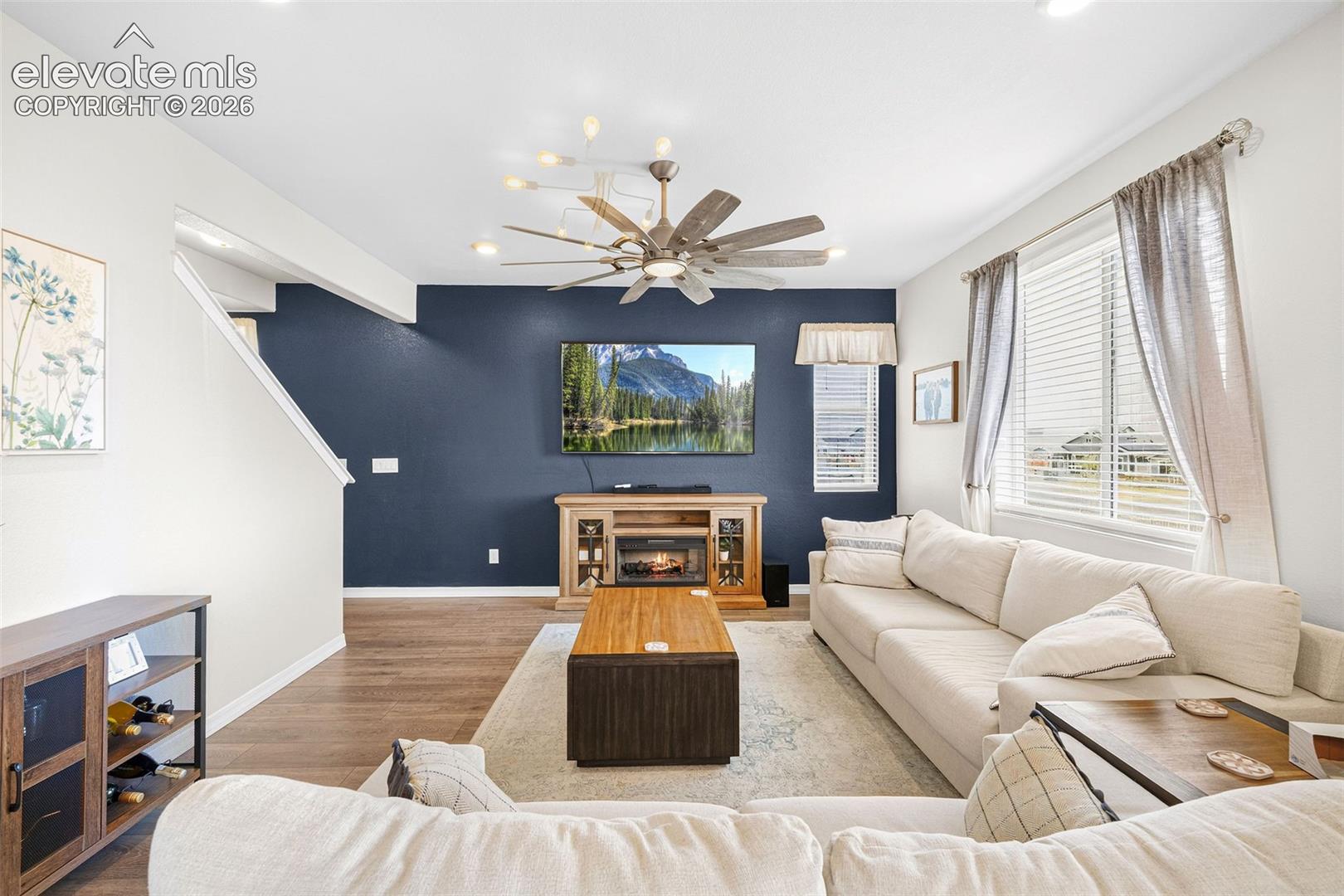 Listing photo 7 for 9941 Ledgestone Terrace
