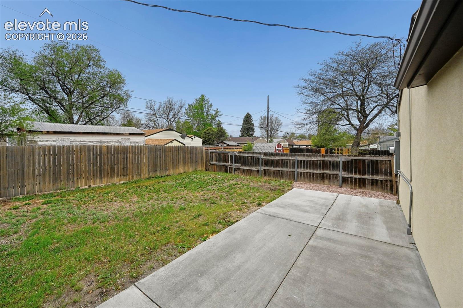 309 Redwood Drive, photo 19