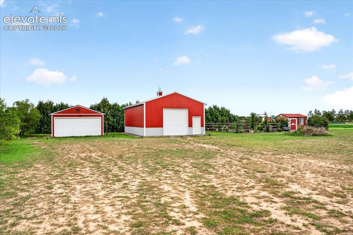 Listing photo 34 for 55739 E Apache Place