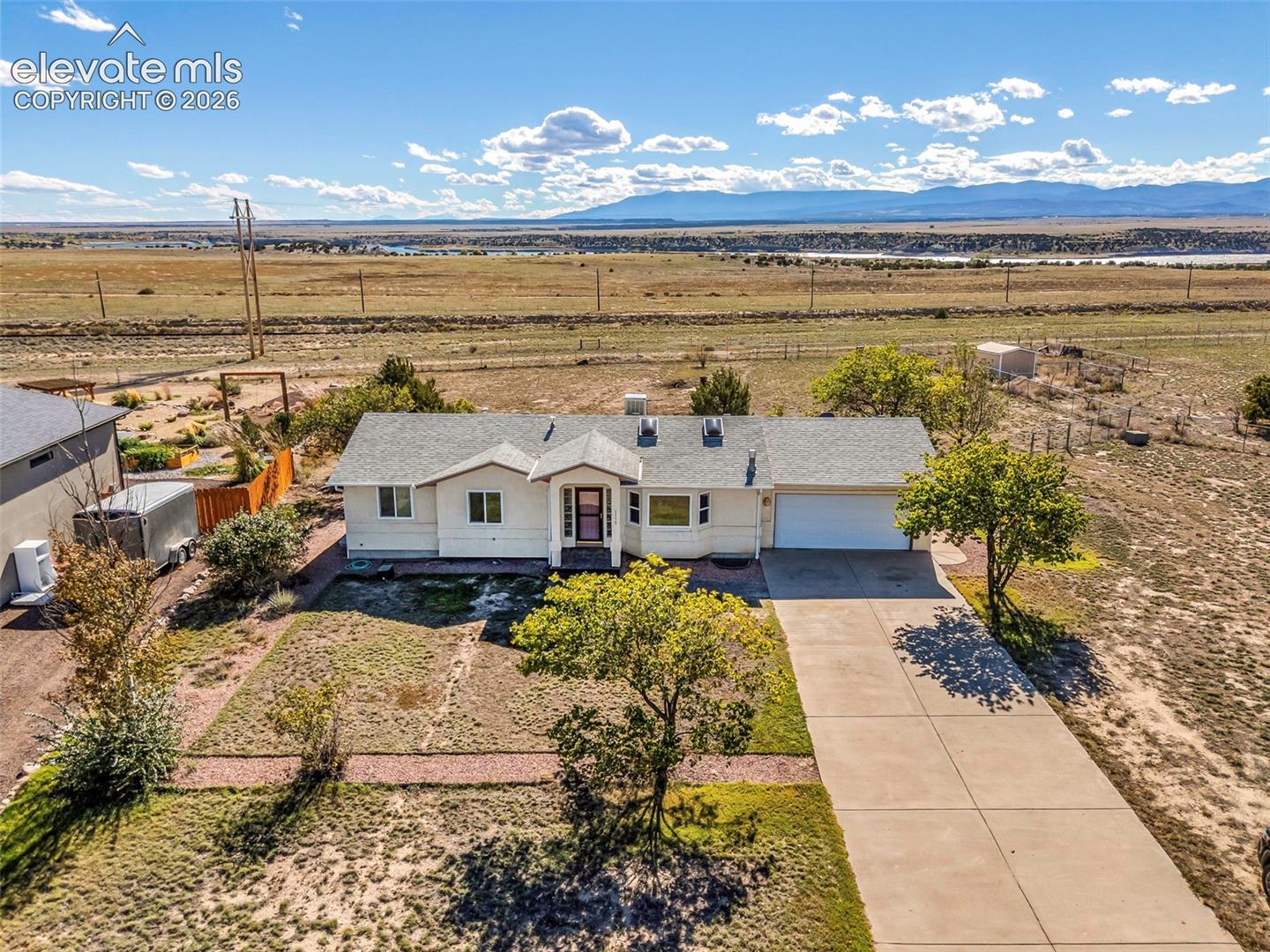 1172 W Bella Casa Drive — listing photo