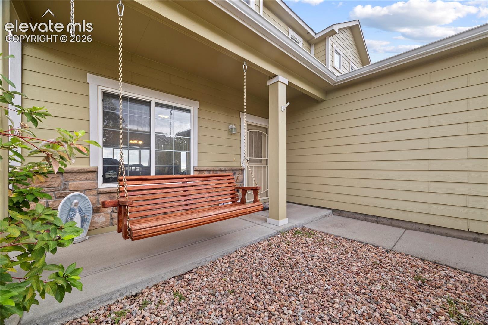 7569 Chenoa Court, photo 5