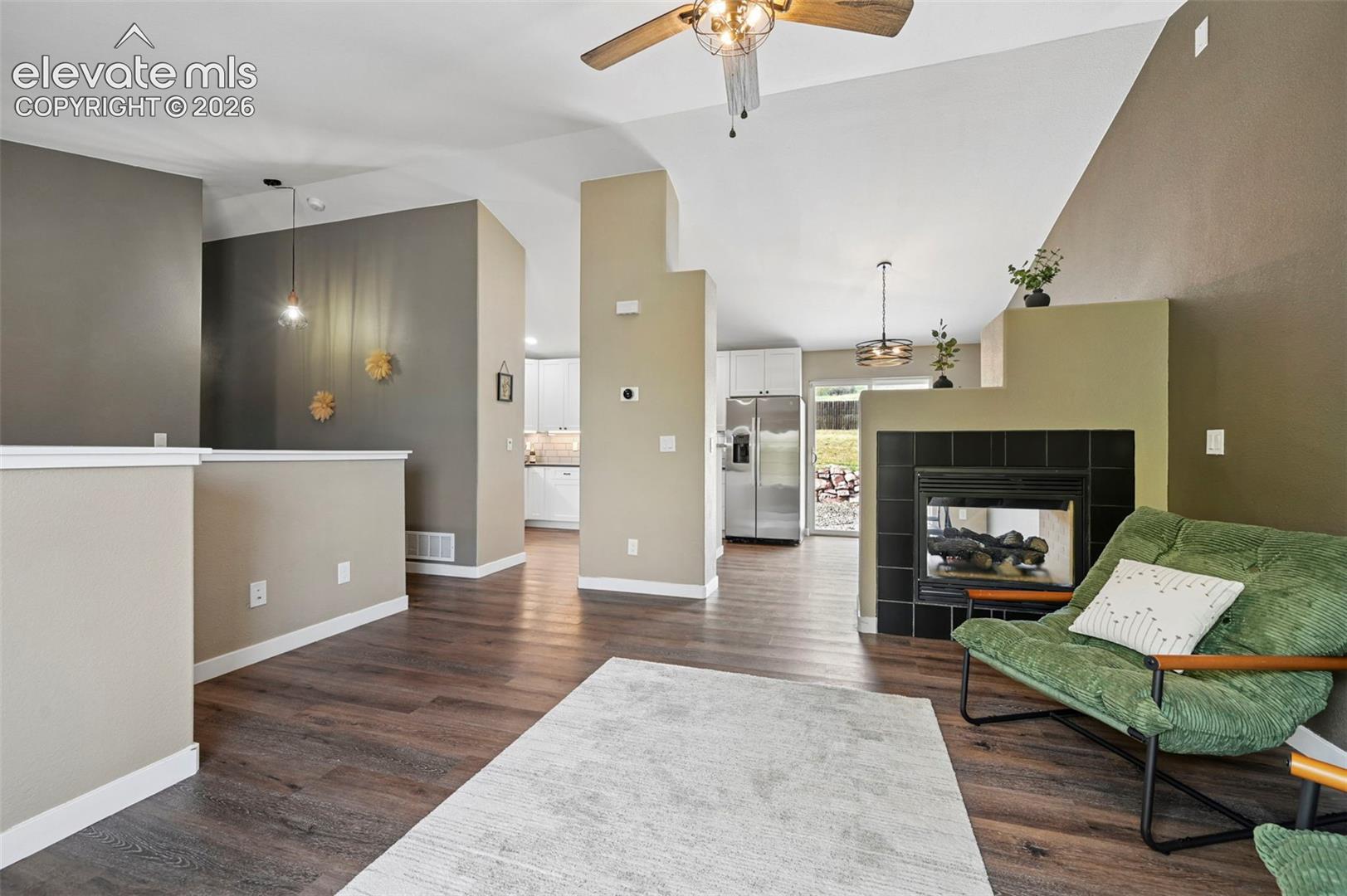 Listing photo 10 for 1276 Livingston Avenue