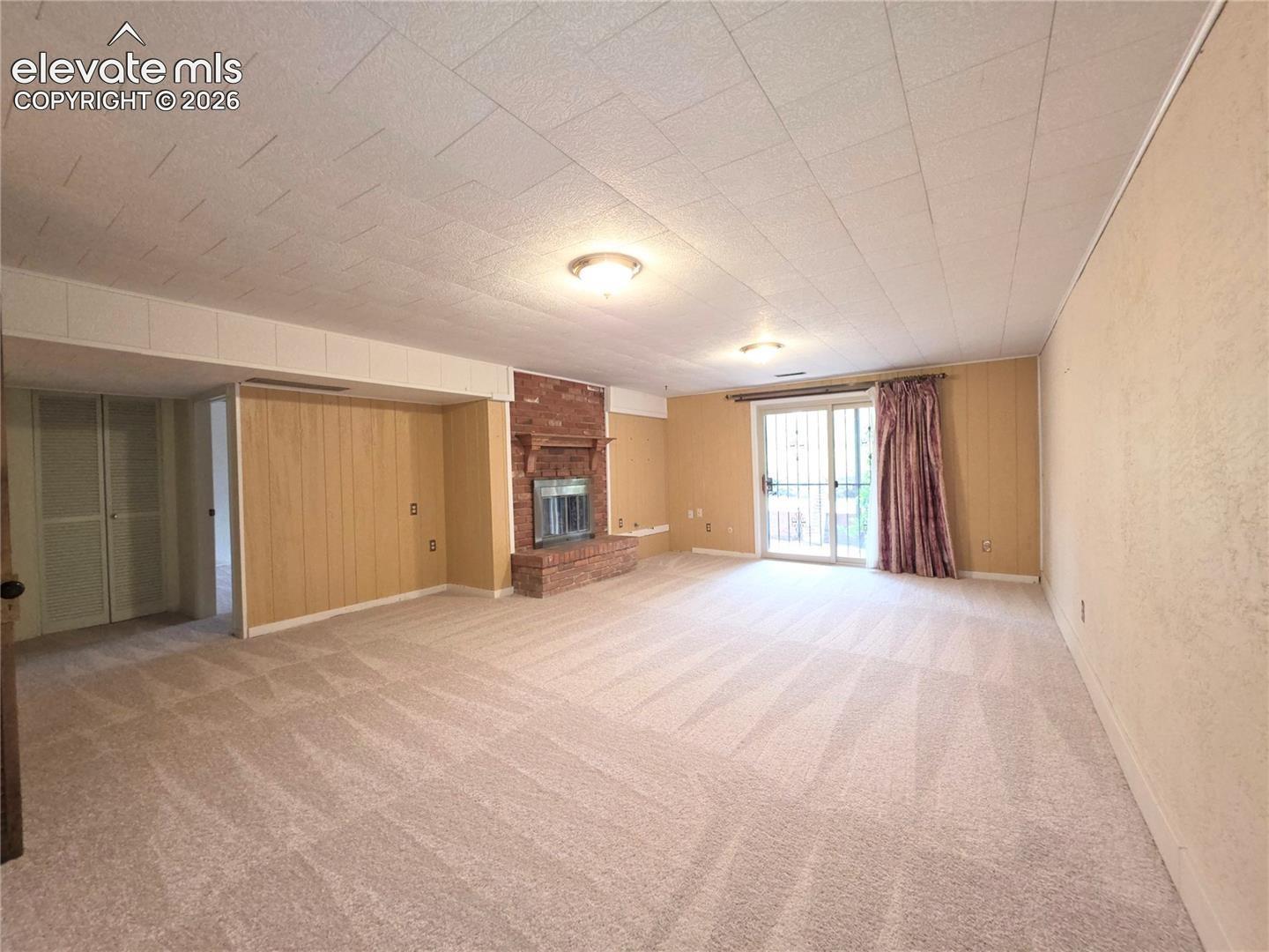 Listing photo 25 for 538 Lakewood Circle