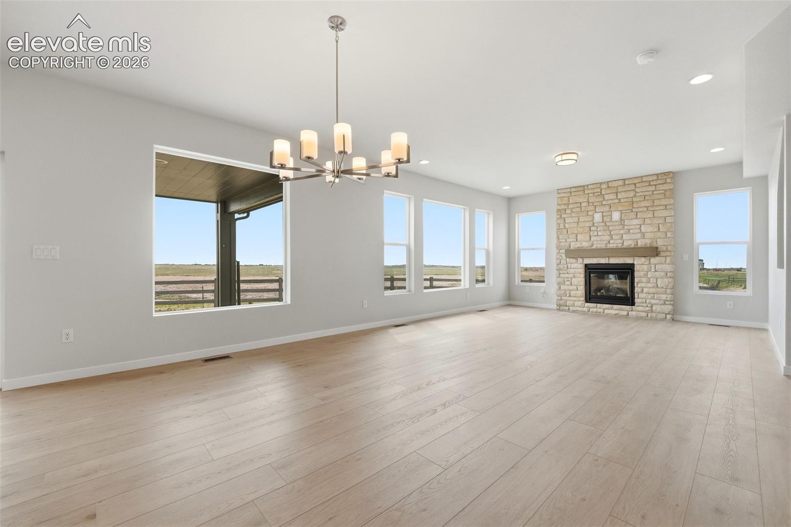 Listing photo 12 for 7979 Wilton Drive