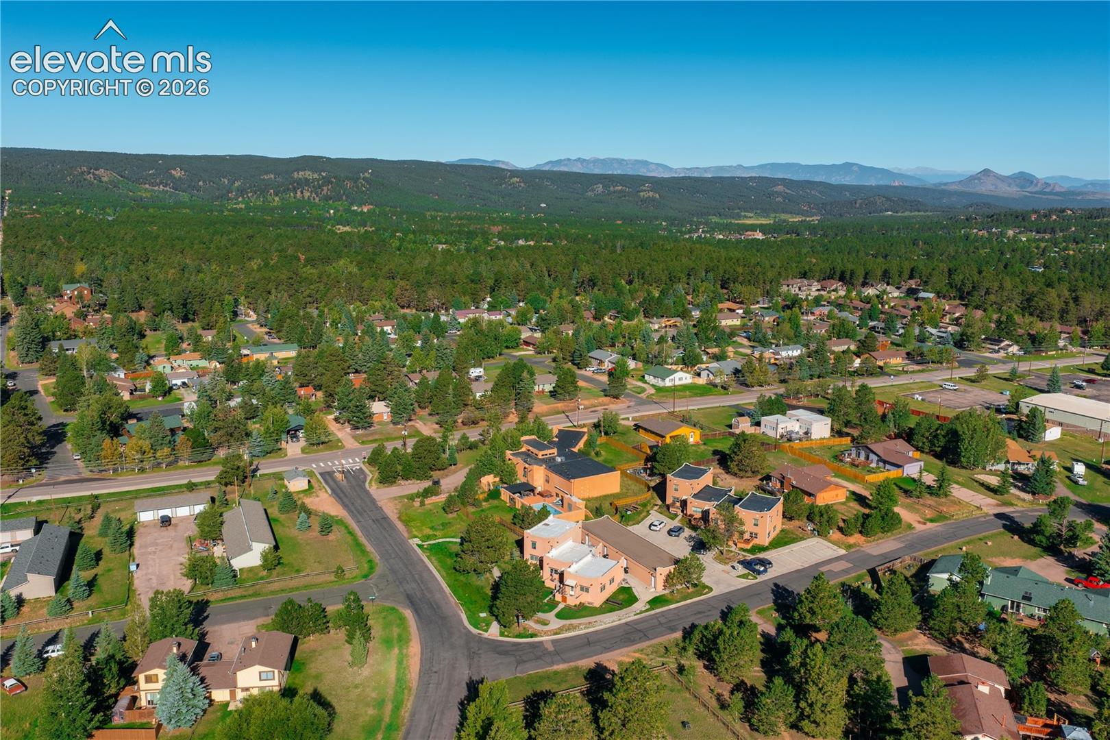 Listing photo 32 for 850 Forest Edge Road A