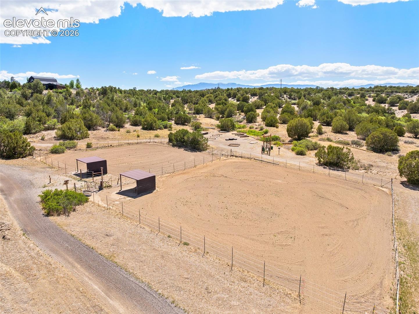 Listing photo 48 for 7445 Pinon Heights NA