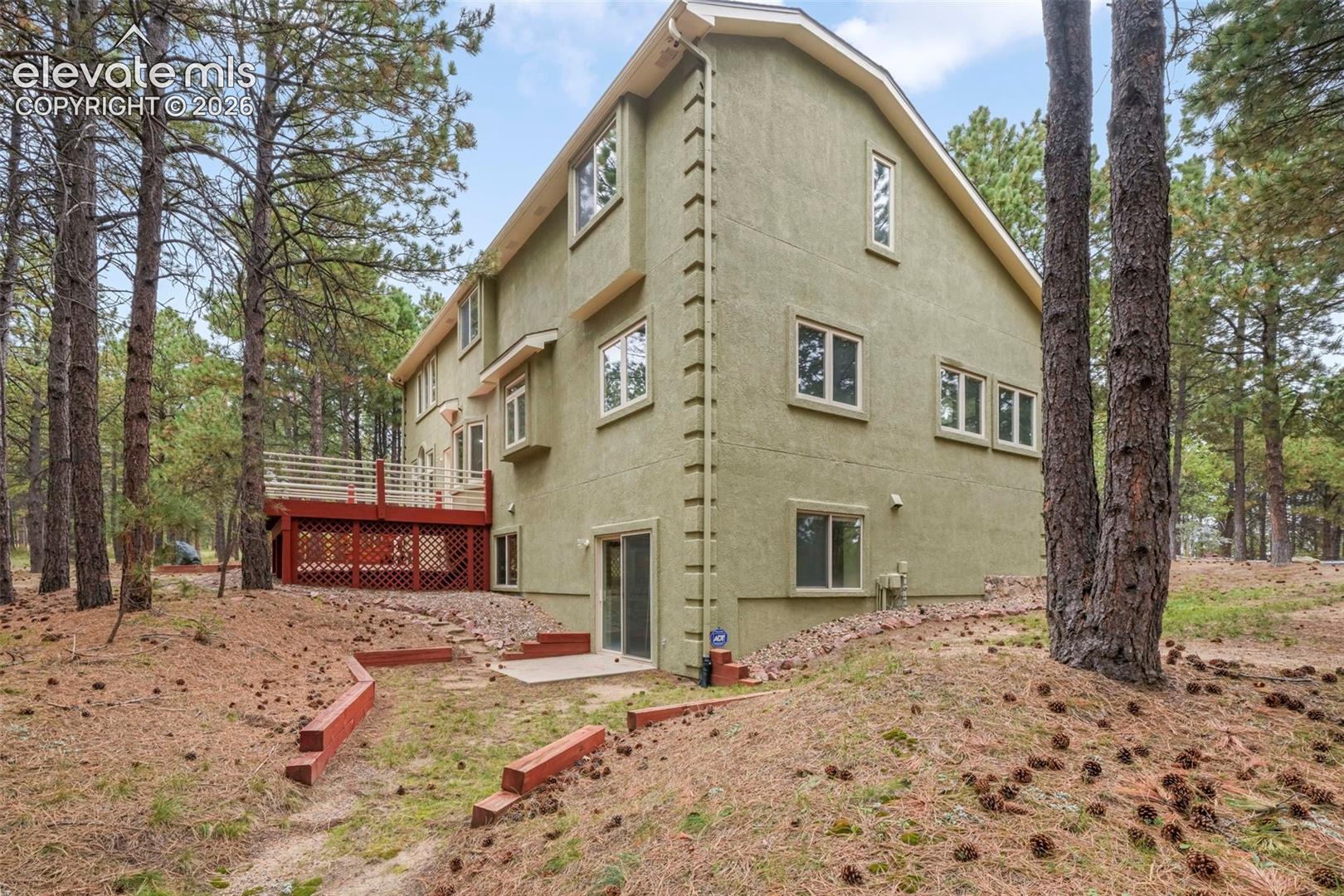 Listing photo 44 for 720 Trumpeters Court