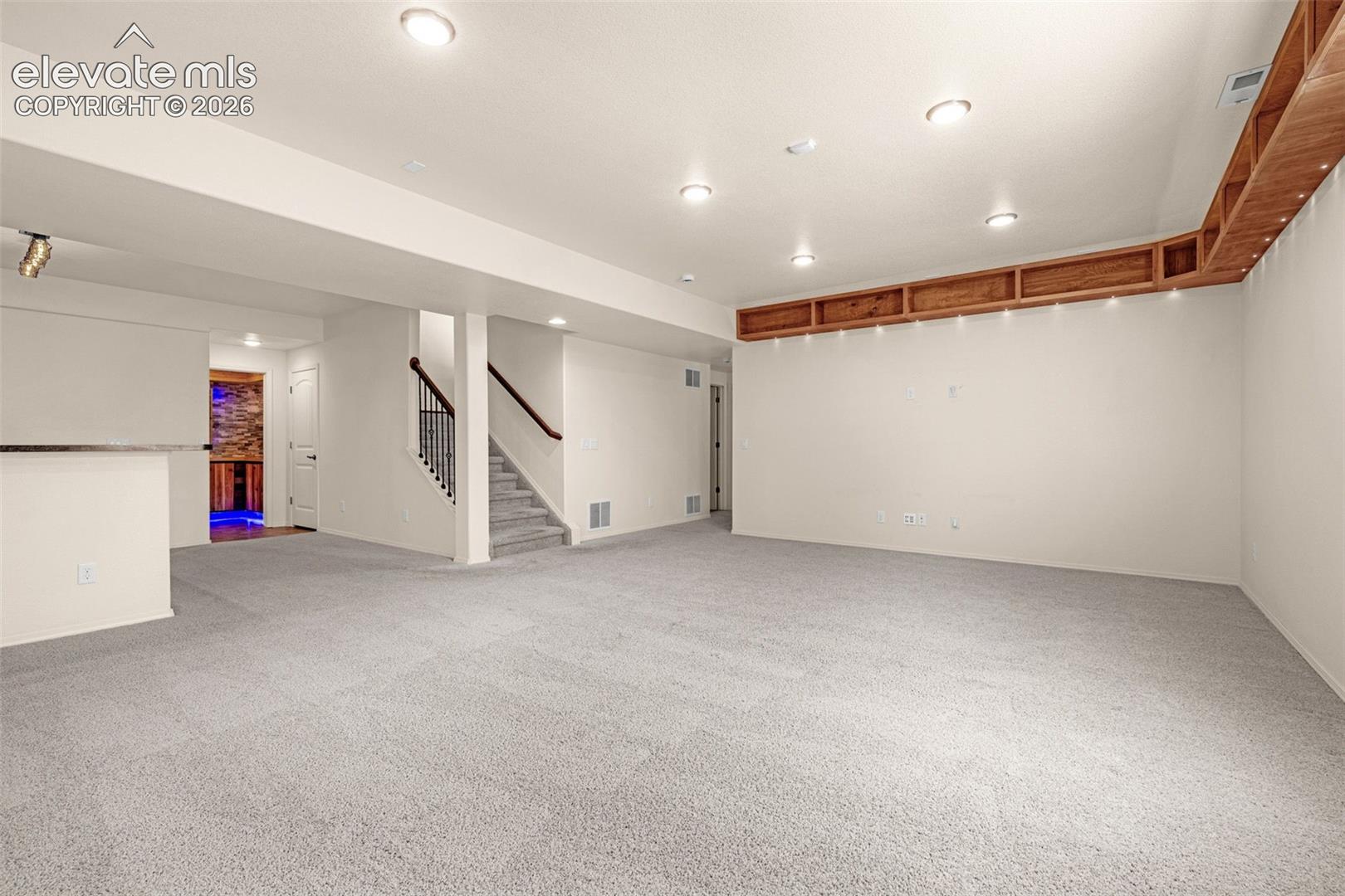 Listing photo 19 for 5917 Fergus Drive