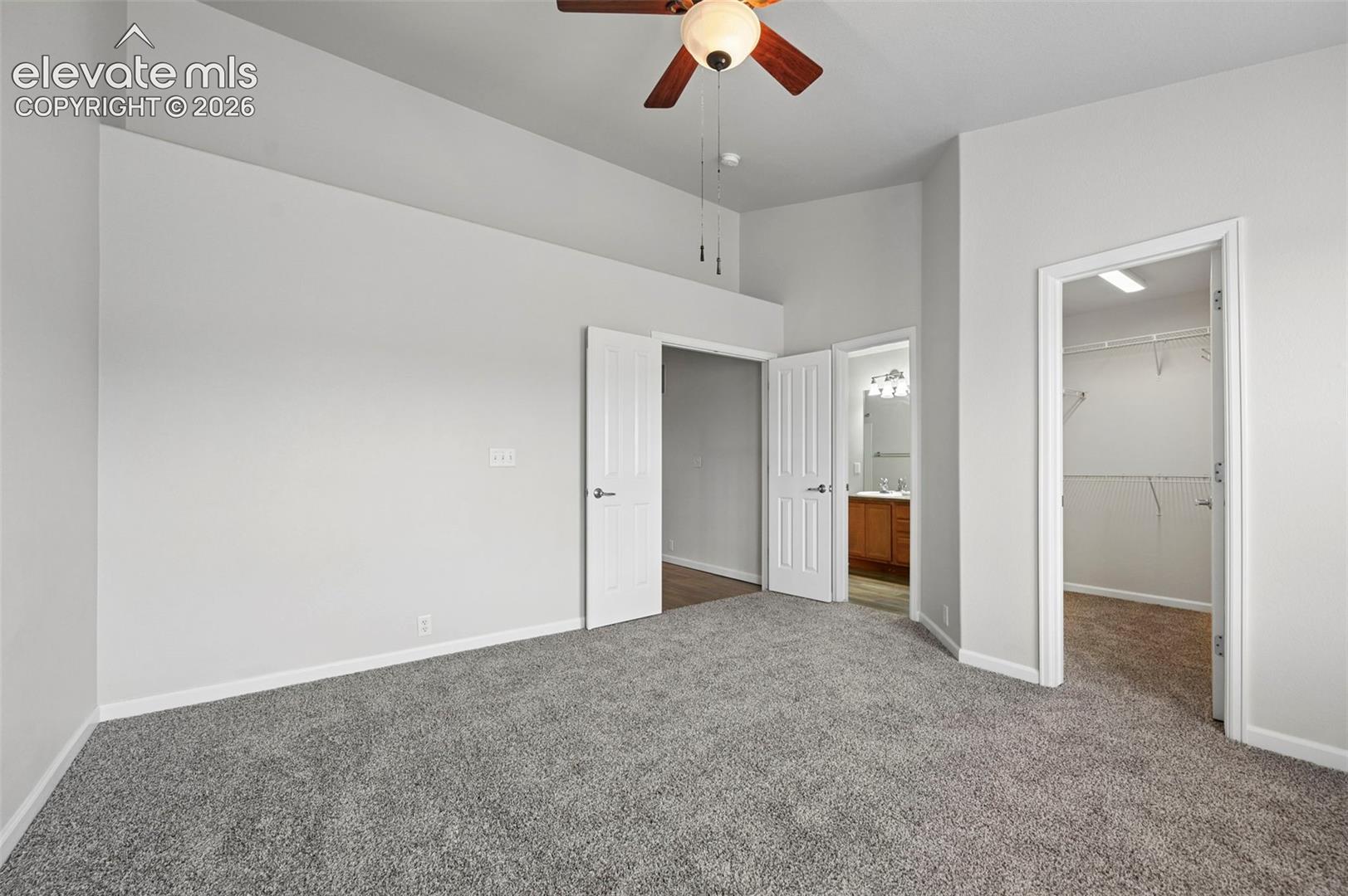 Listing photo 12 for 17067 Blue Mist Grove