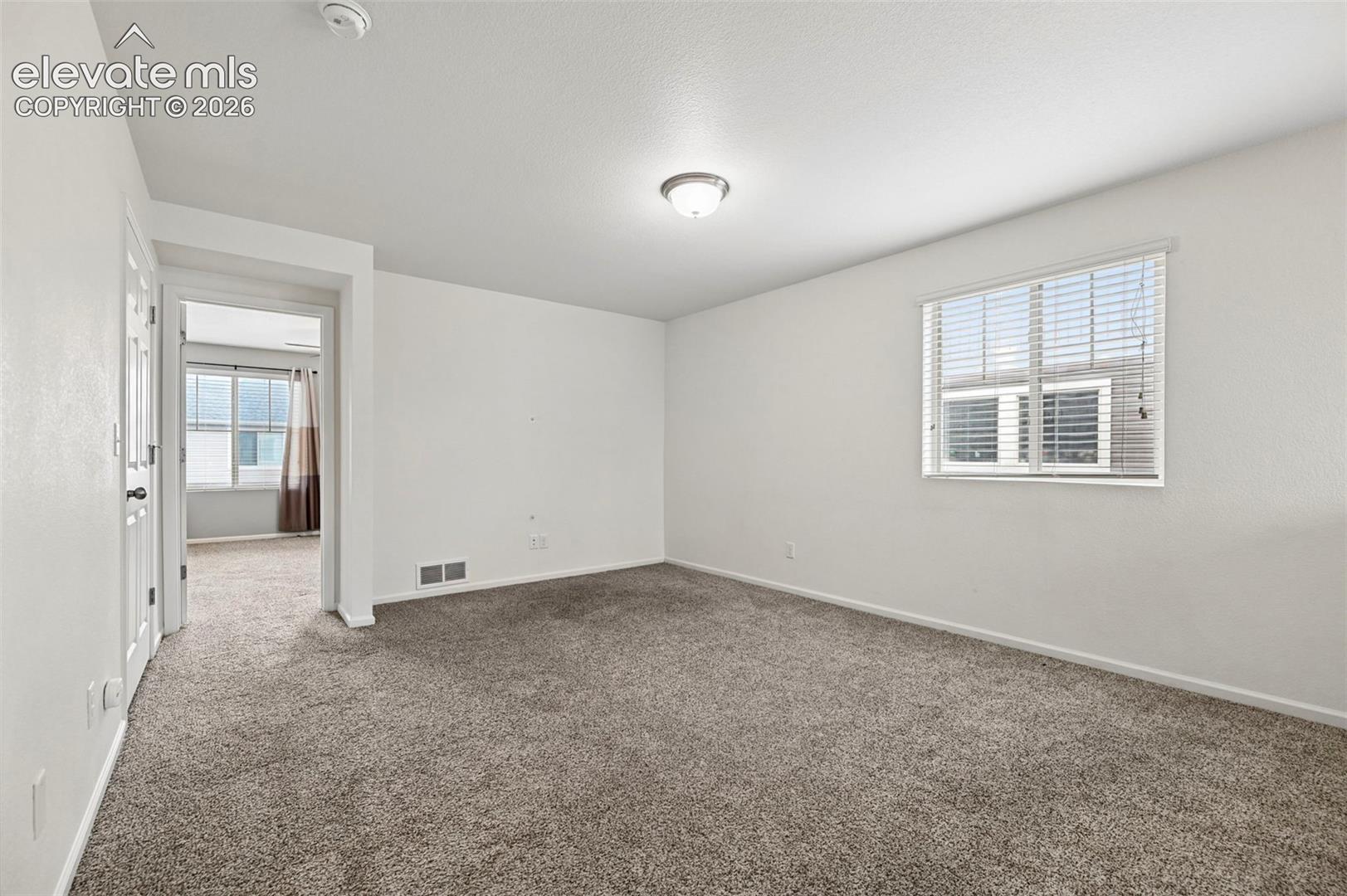 Listing photo 15 for 8803 Briar Brush Lane