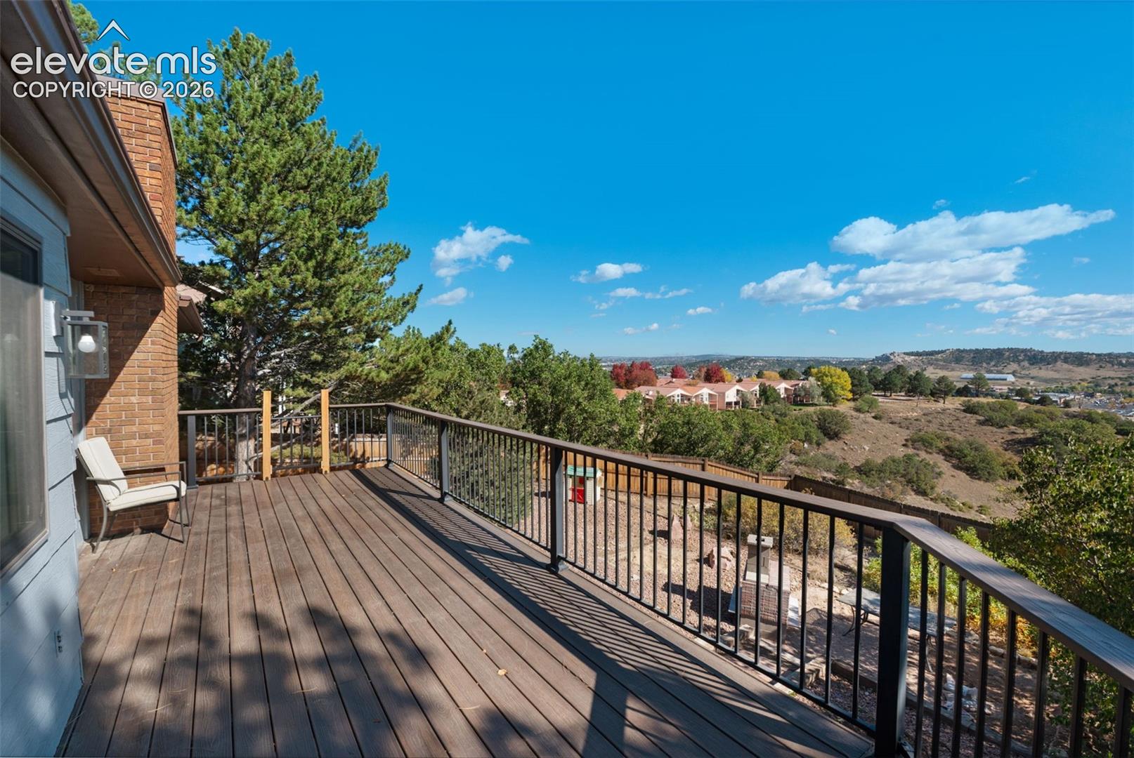 Listing photo 11 for 118 Sunbird Cliffs Lane