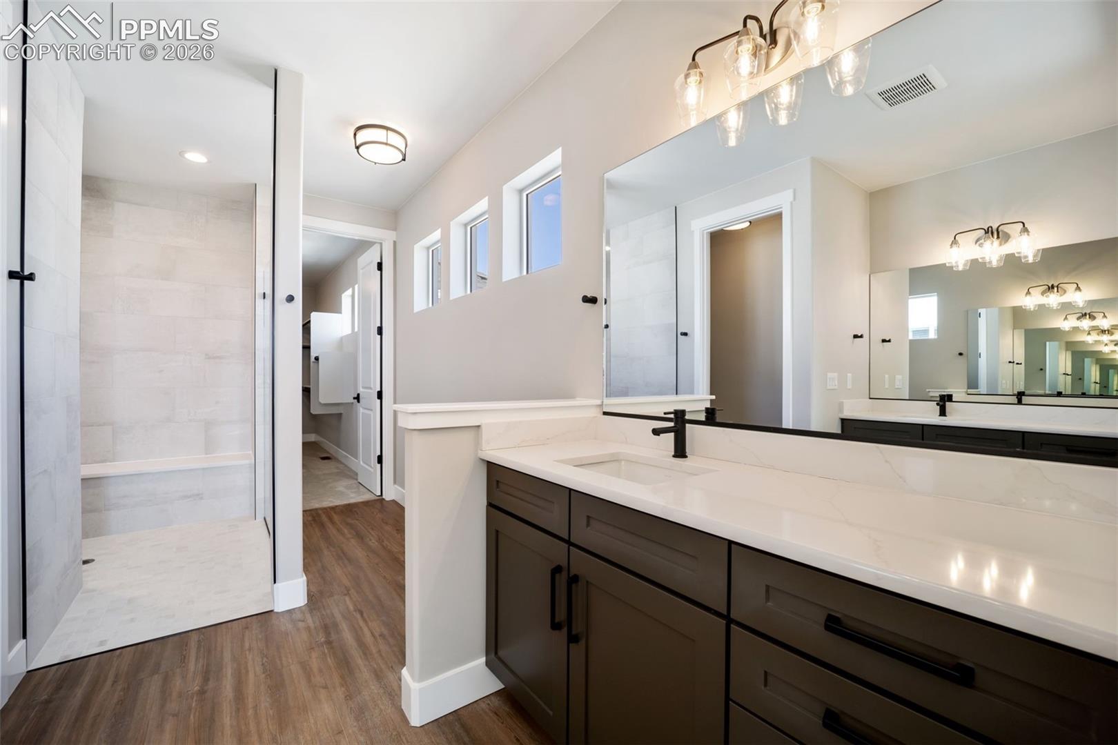Listing photo 24 for 12323 Mionetto Court