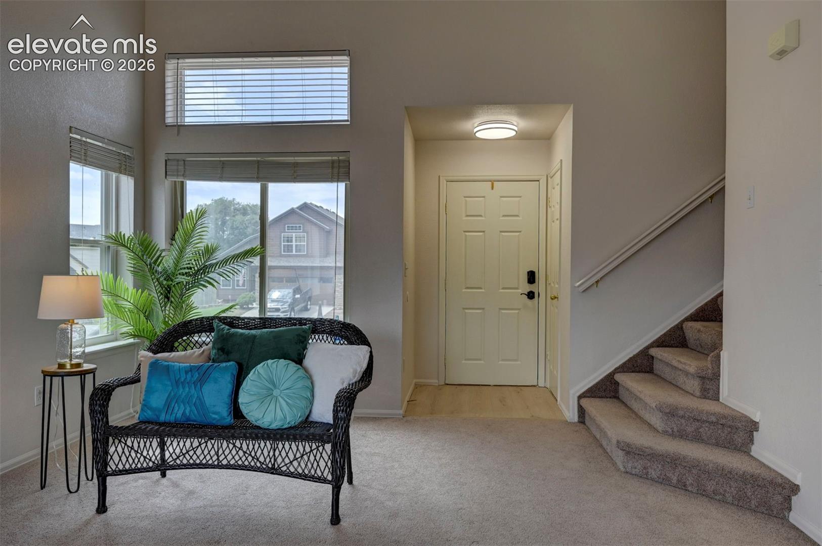 Listing photo 4 for 862 Descendant Drive