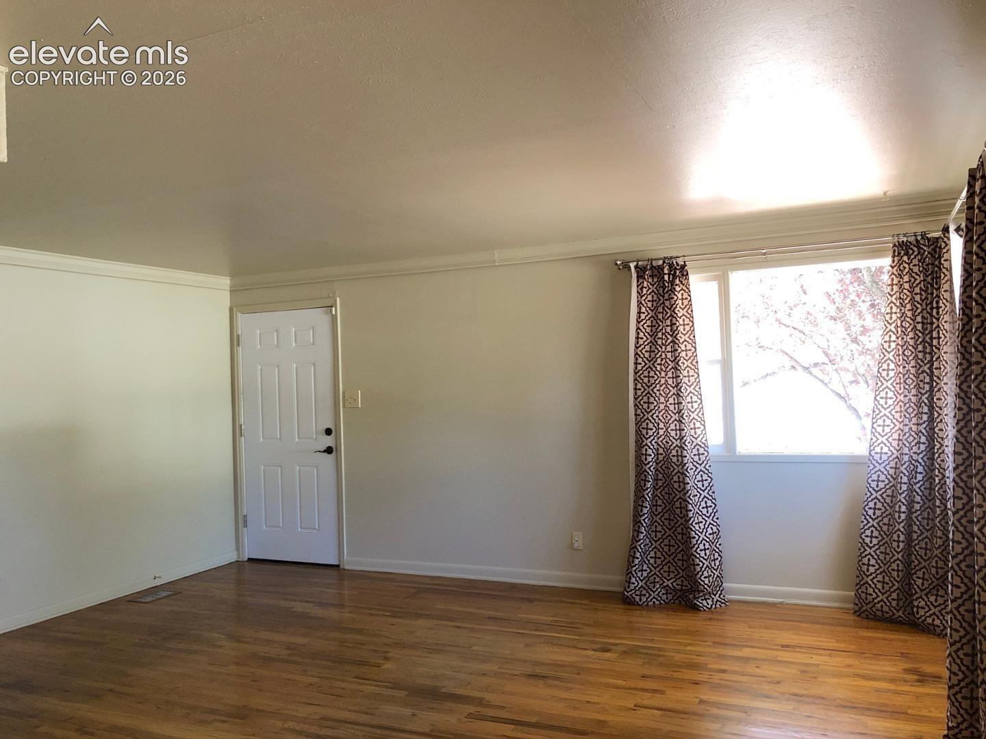2537 Meadowlark Lane, photo 3