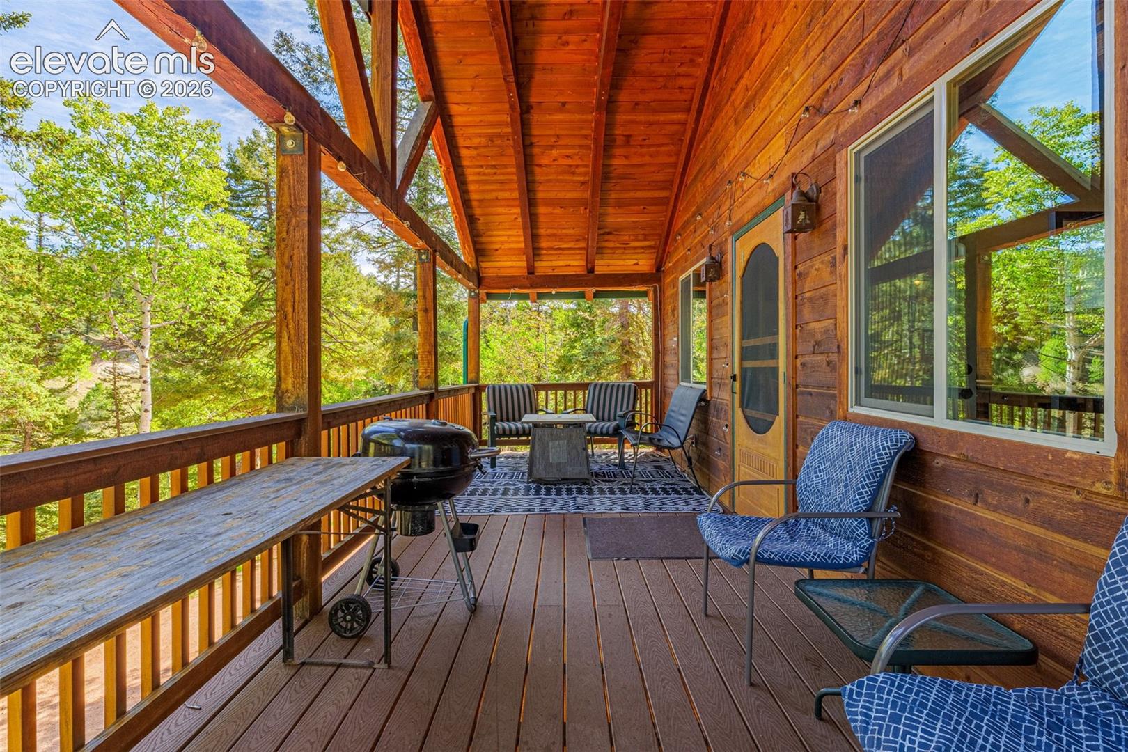 Listing photo 27 for 108 Spring Valley Lane