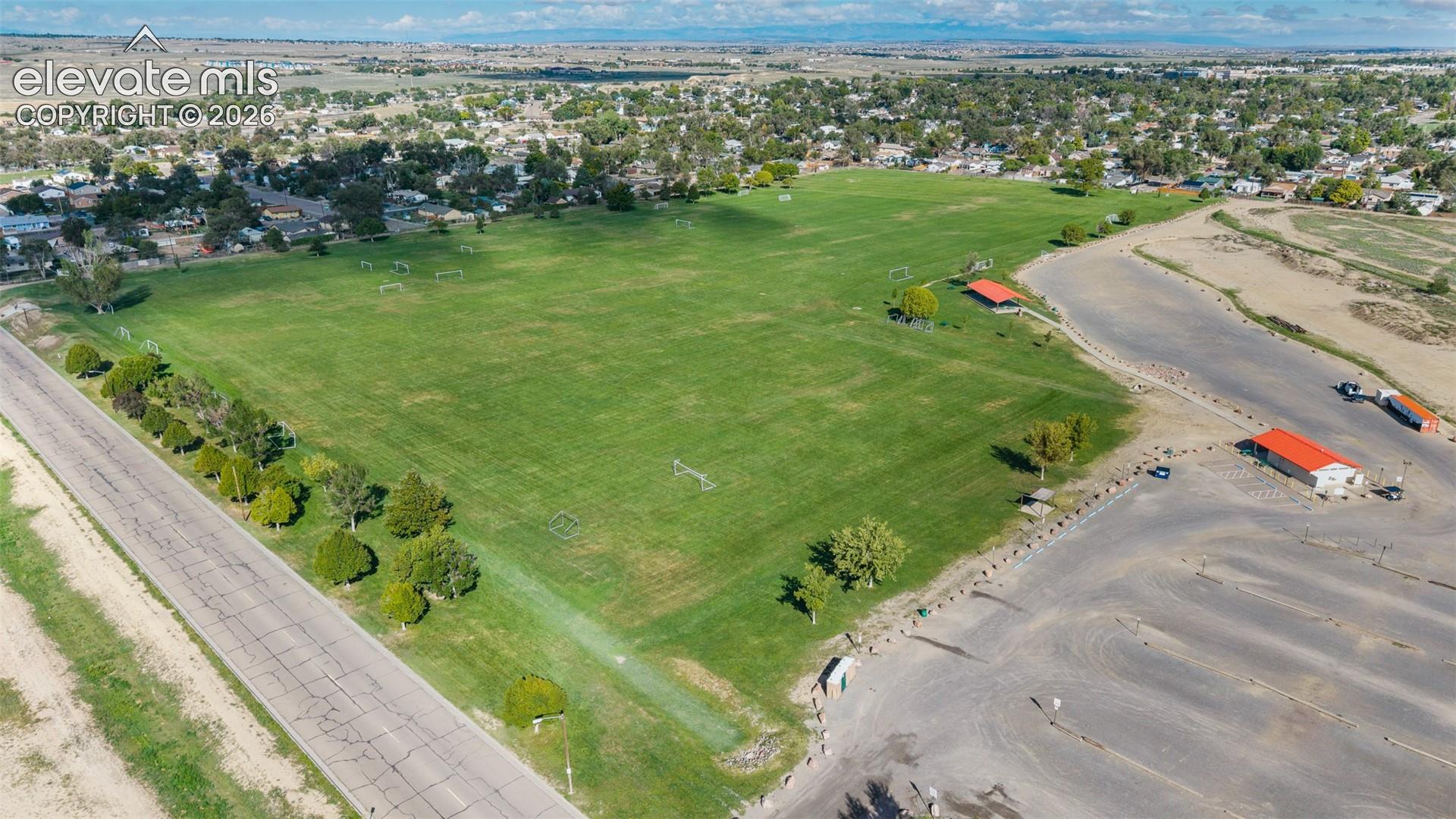 Listing photo 37 for 2330 Cheyenne Avenue