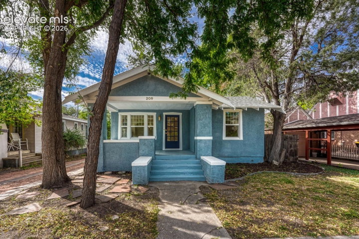 209 E Washington Street — listing photo