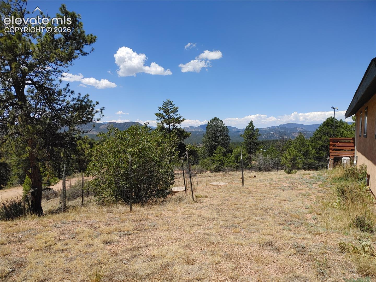 Listing photo 48 for 192 Columbine Road