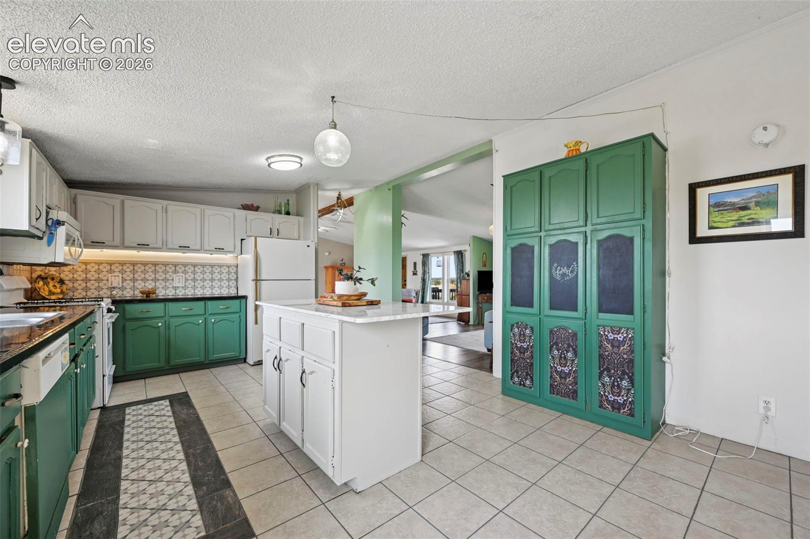 Listing photo 25 for 1350 Antelope Drive