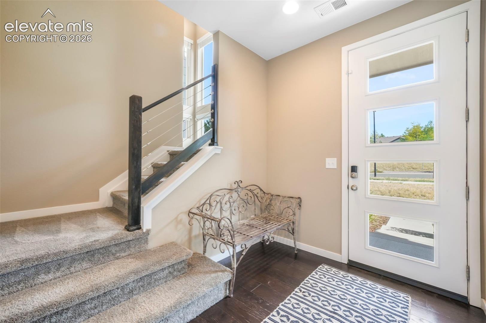 Listing photo 4 for 3562 Cerf Way