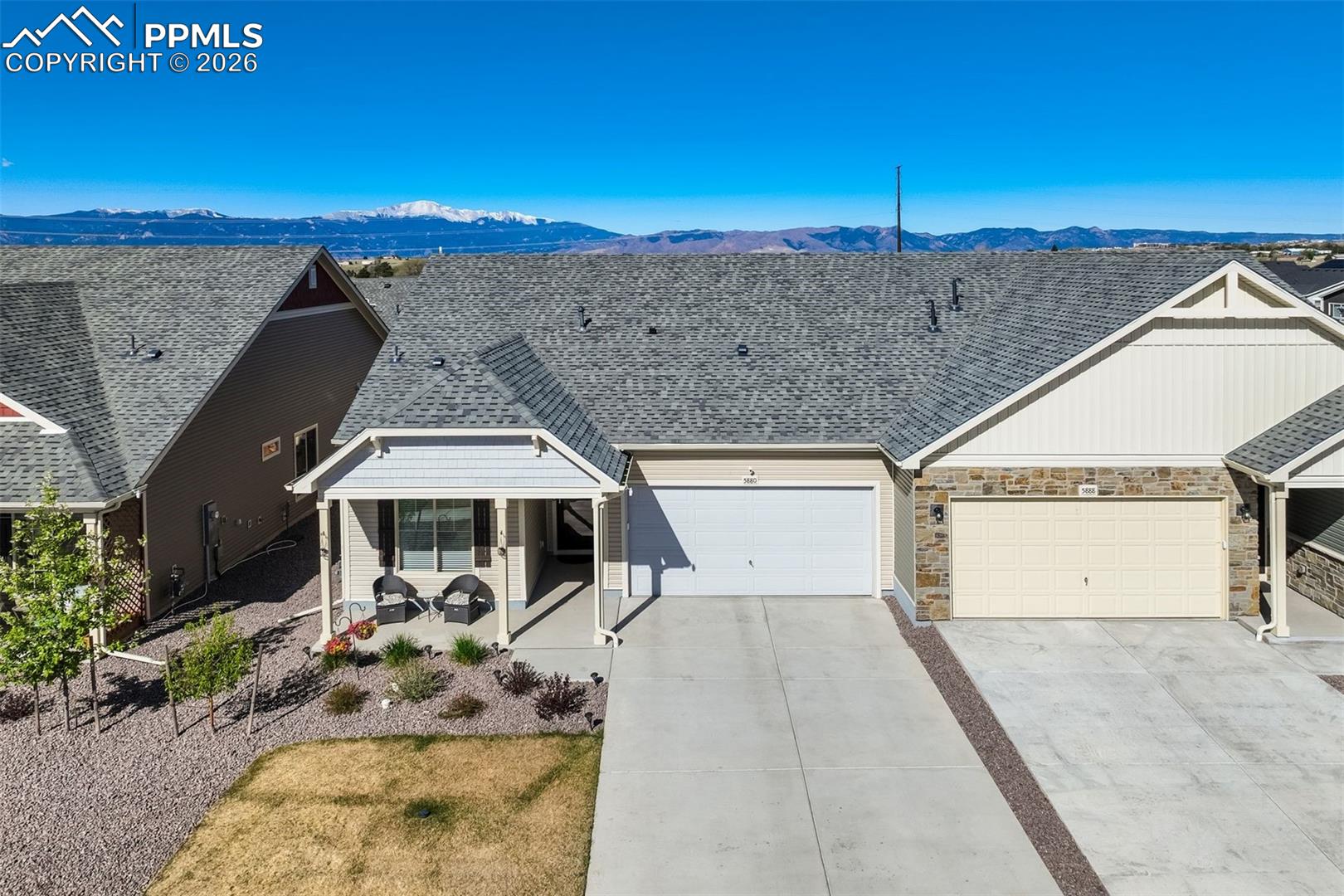 5880 Haster Grove