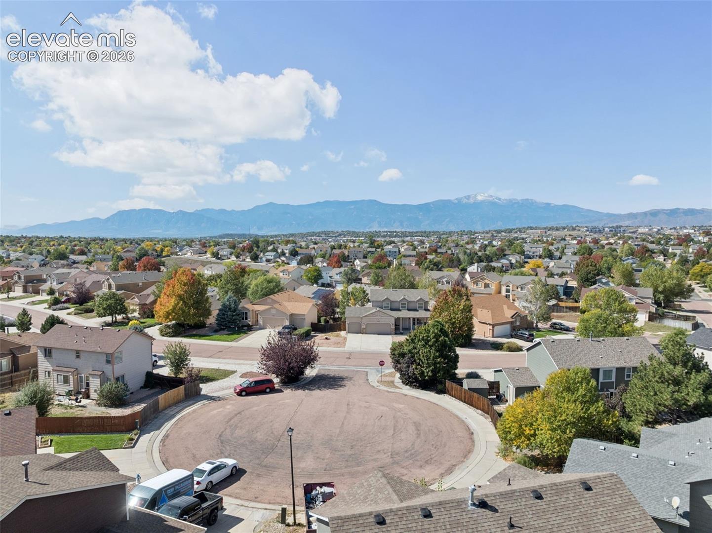 Listing photo 30 for 3916 Roan Drive
