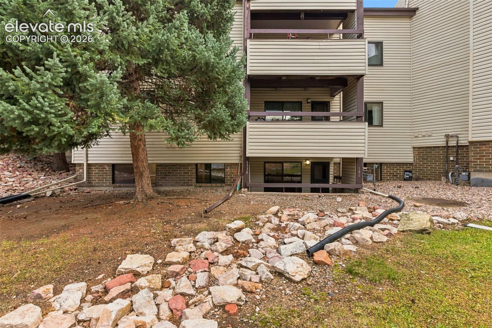 Listing photo 37 for 6530 Delmonico Drive 106