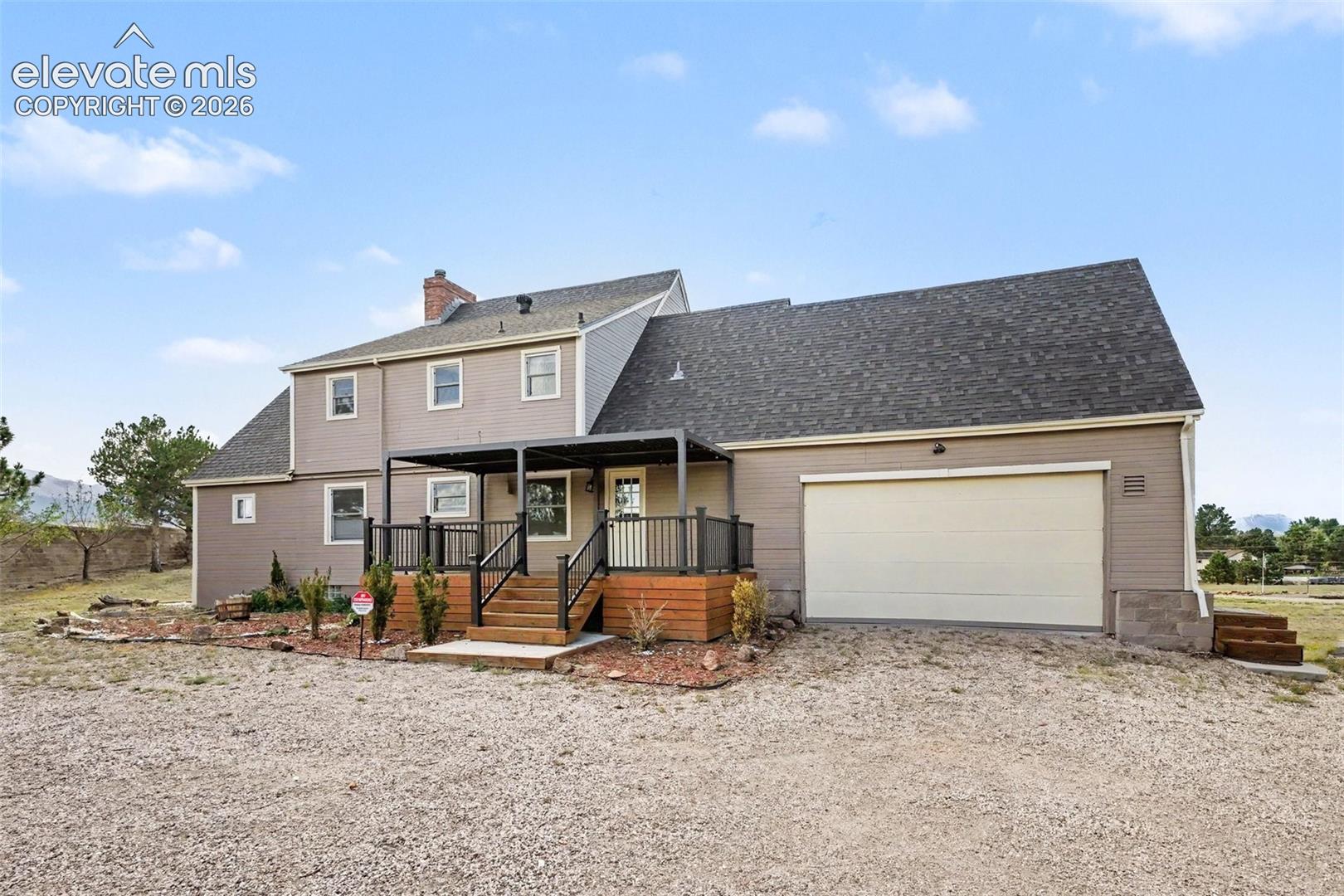 Listing photo 2 for 1275 Berglind Road