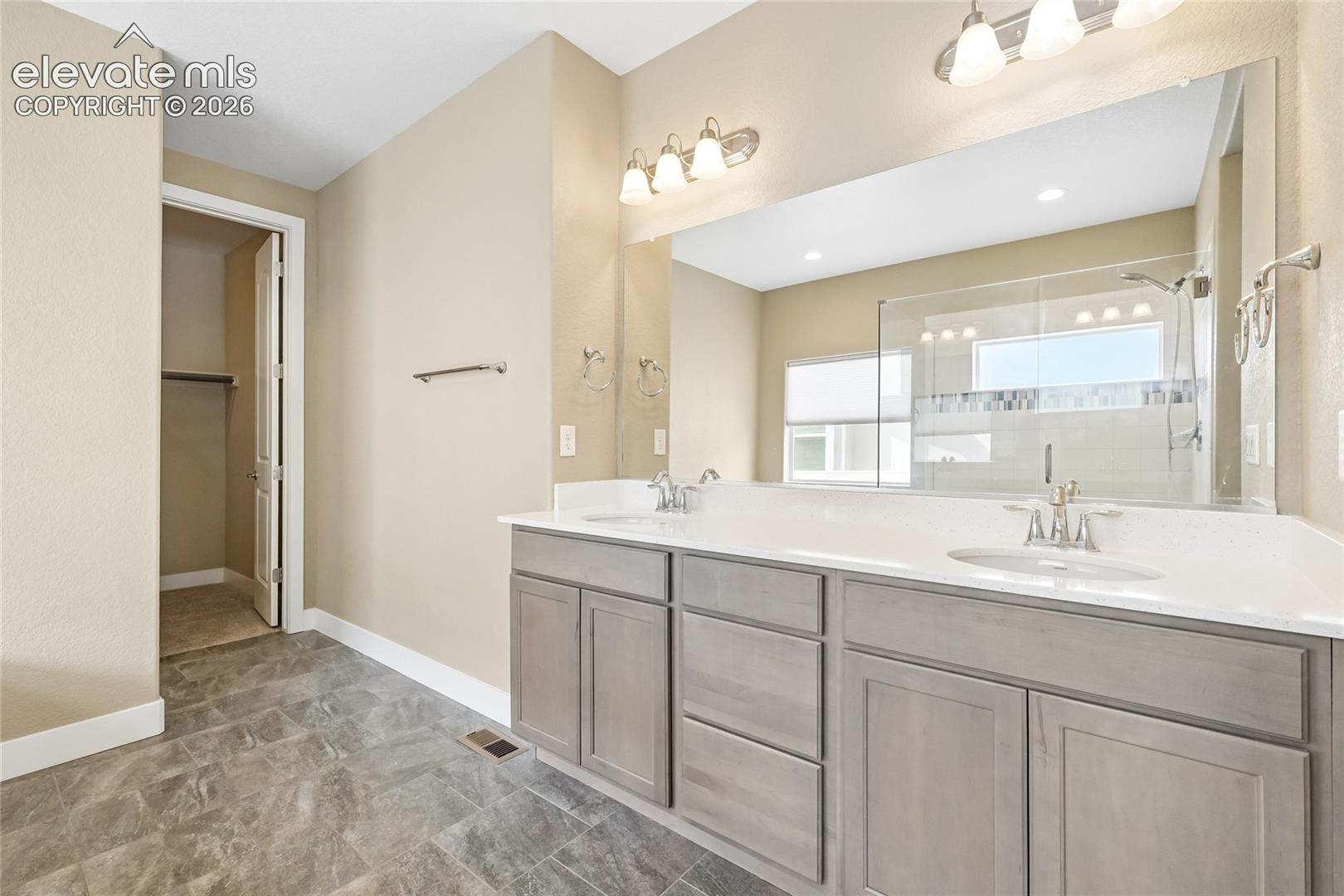 Listing photo 20 for 13117 Stone Peaks Way