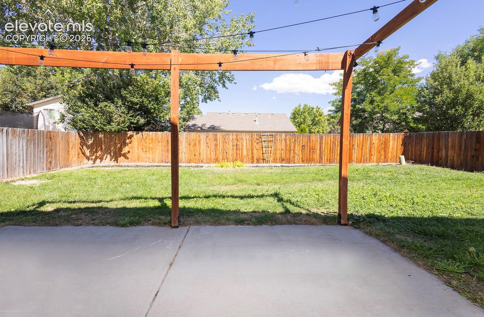 Listing photo 27 for 11136 Berry Farm Road