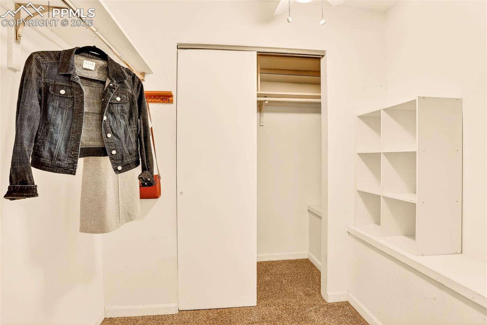 Listing photo 12 for 1111 N Ash Street 110