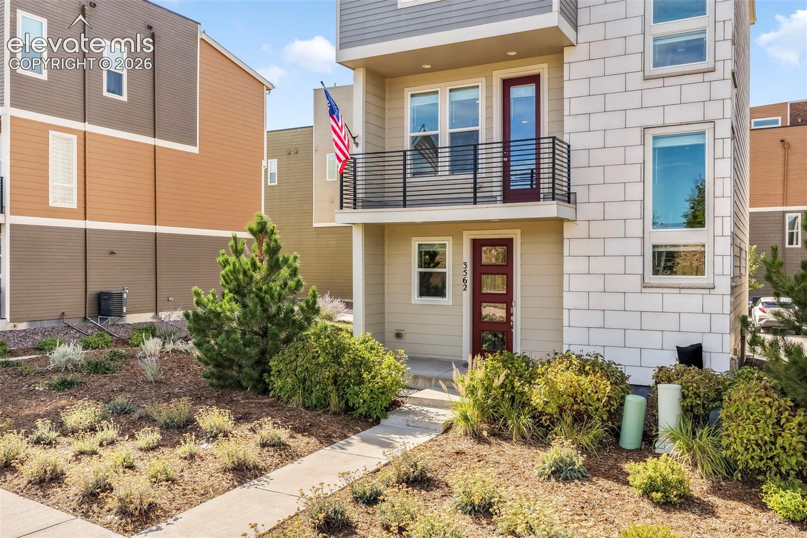 Listing photo 2 for 3562 Cerf Way