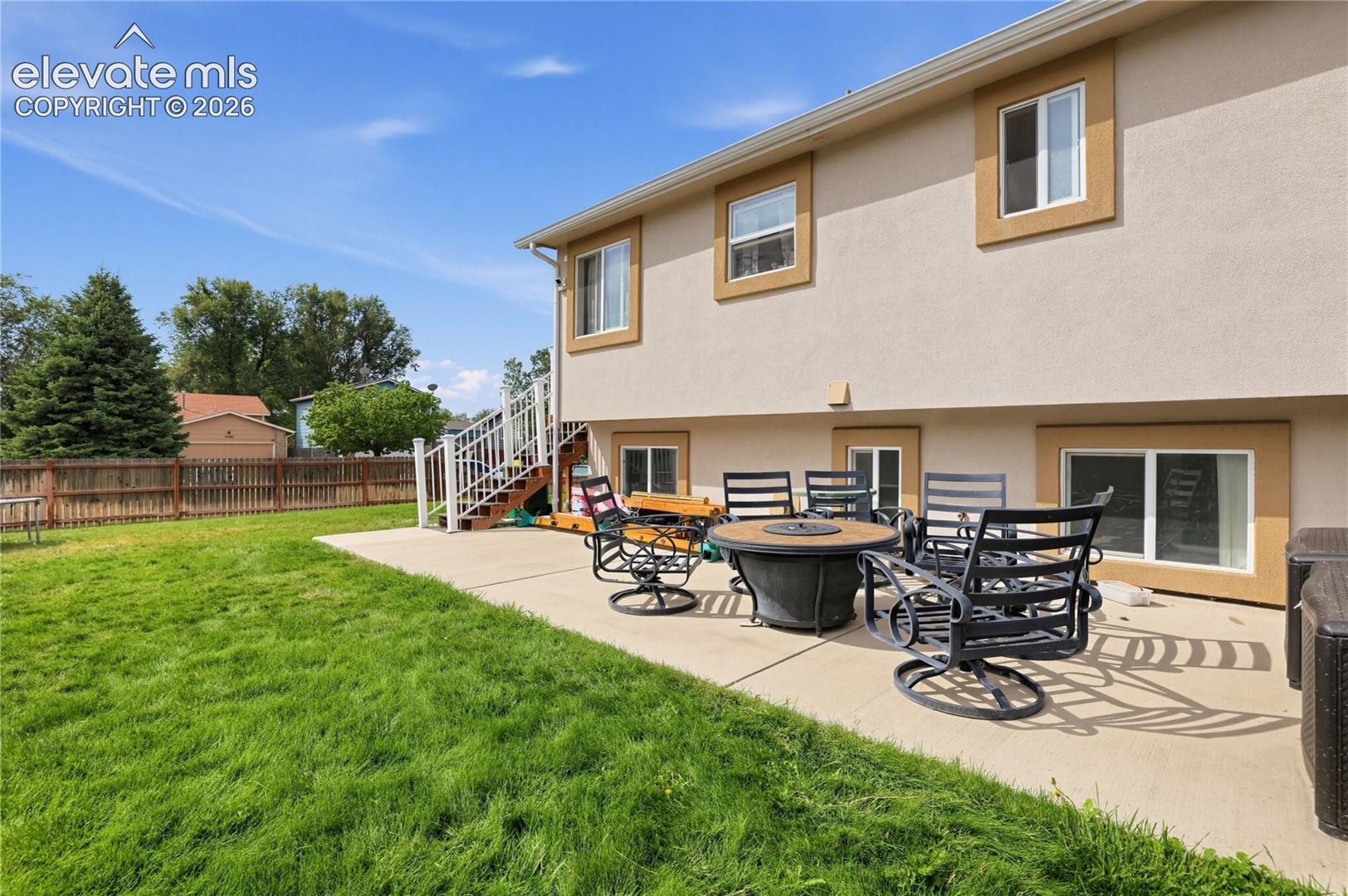 Listing photo 20 for 4565 Howland Street