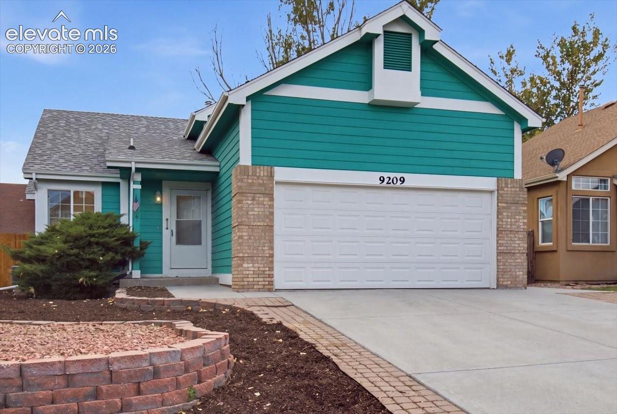 Listing photo 3 for 9209 Granger Lane