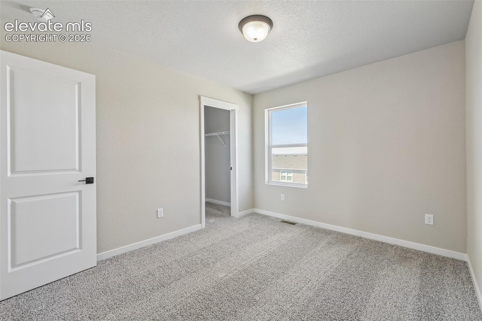 Listing photo 24 for 9696 Blaurock Drive