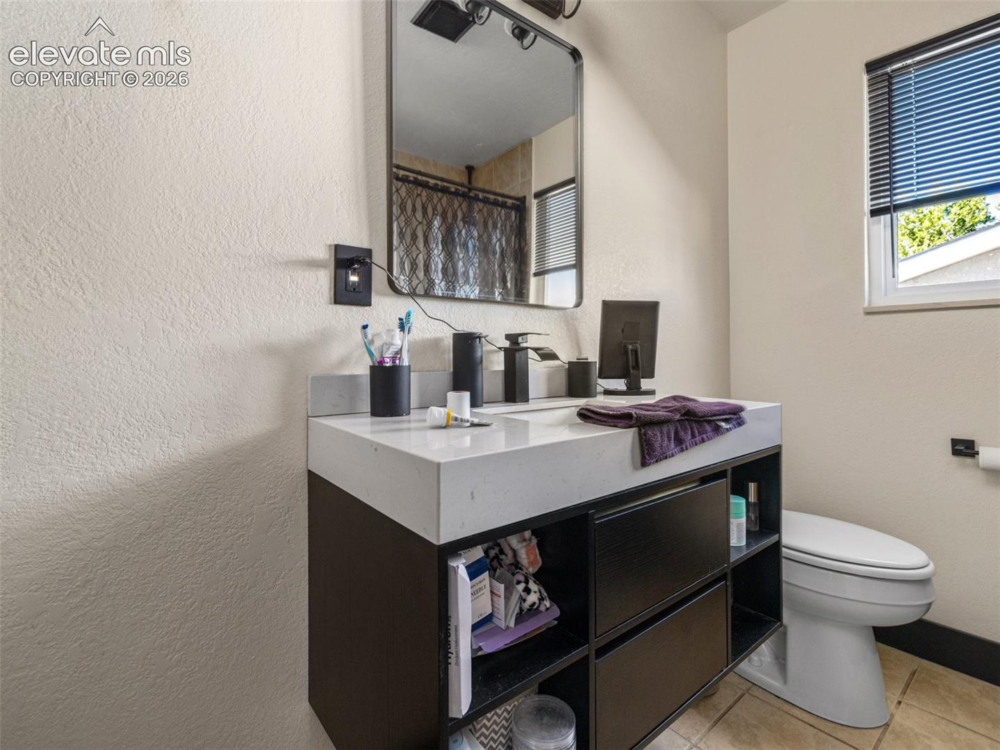 Listing photo 15 for 2303 Cheyenne Avenue