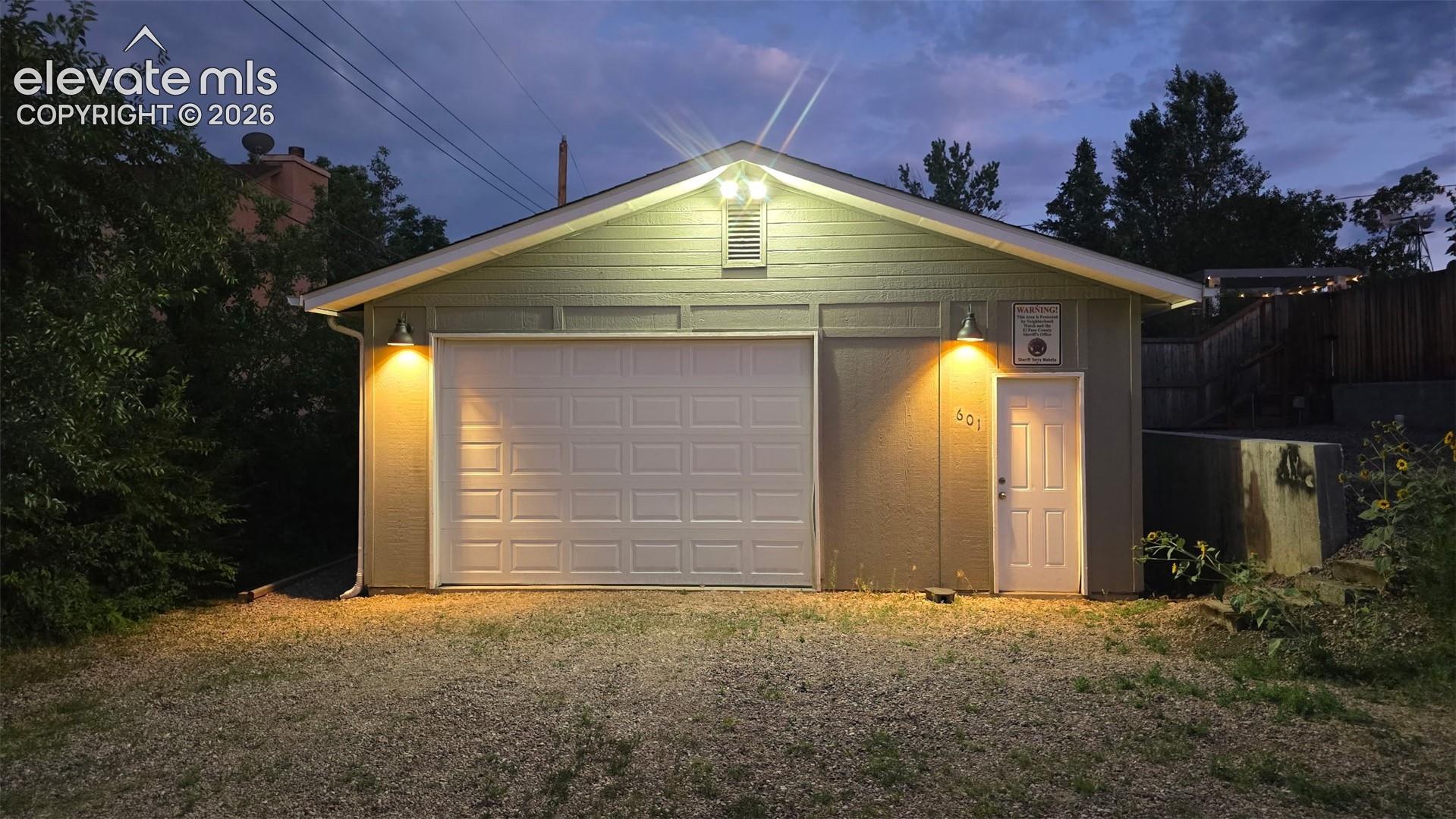 601 Crestridge Avenue, photo 32